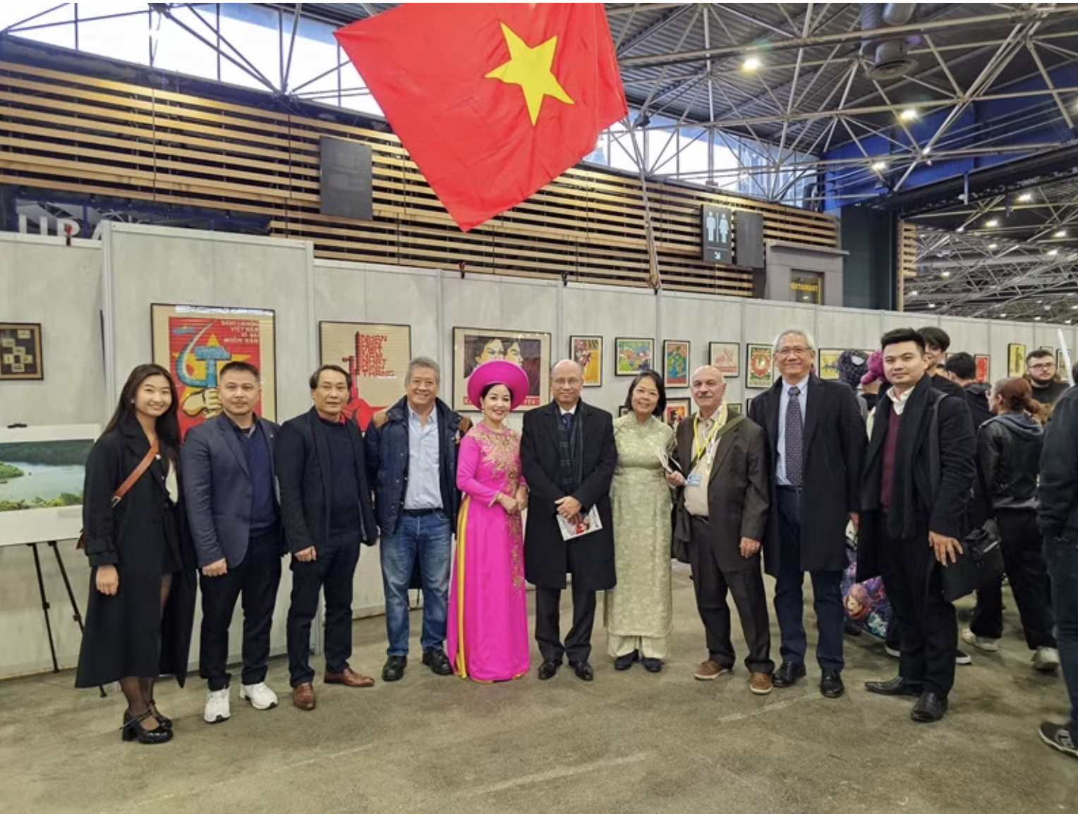 LA VNCT FAIT RAYONNER LA CULTURE ET L'ARTISANAT VIETNAMIENS À LA FOIRE D’ASIE 2023 EN FRANCE